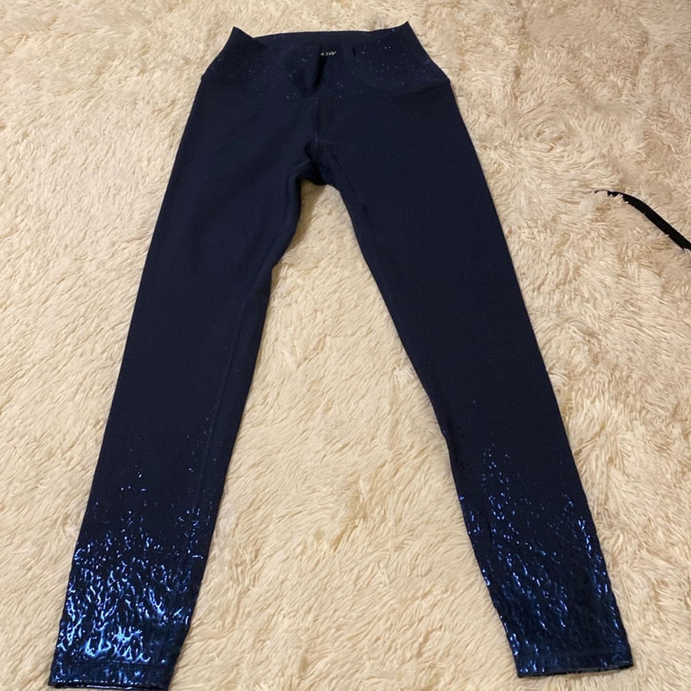 Z by Zobha NWOT Medium shiny blue yoga pants. Never worn. Fun accessory!